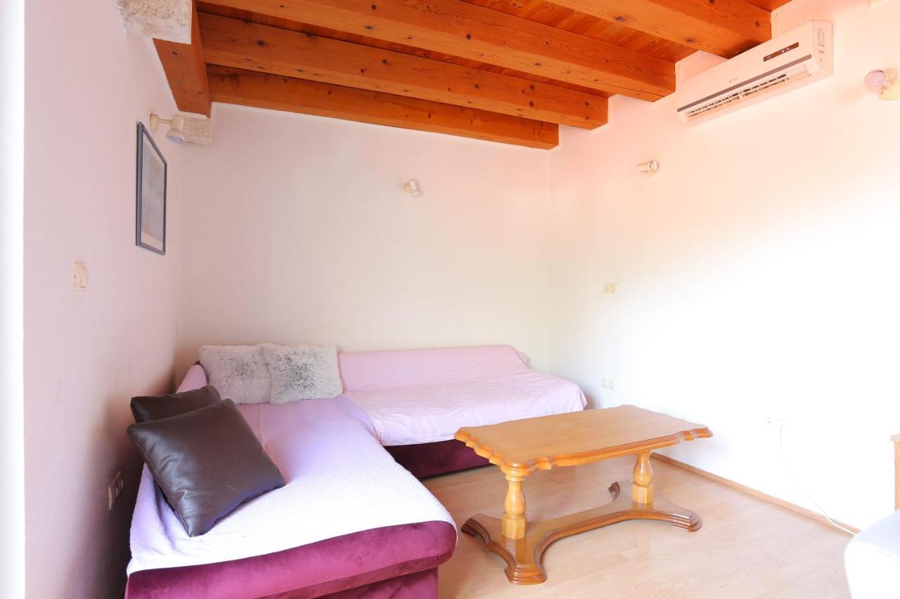 Apartments With A Parking Space Brela, Makarska - 789 Exterior foto