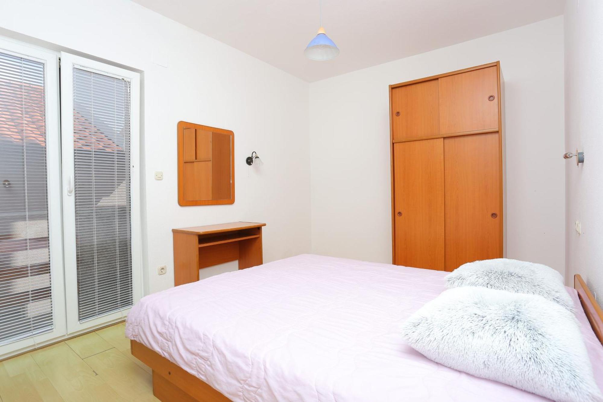 Apartments With A Parking Space Brela, Makarska - 789 Exterior foto