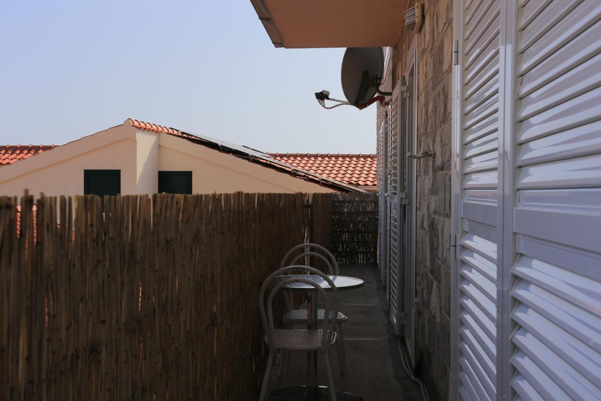 Apartments With A Parking Space Brela, Makarska - 789 Exterior foto