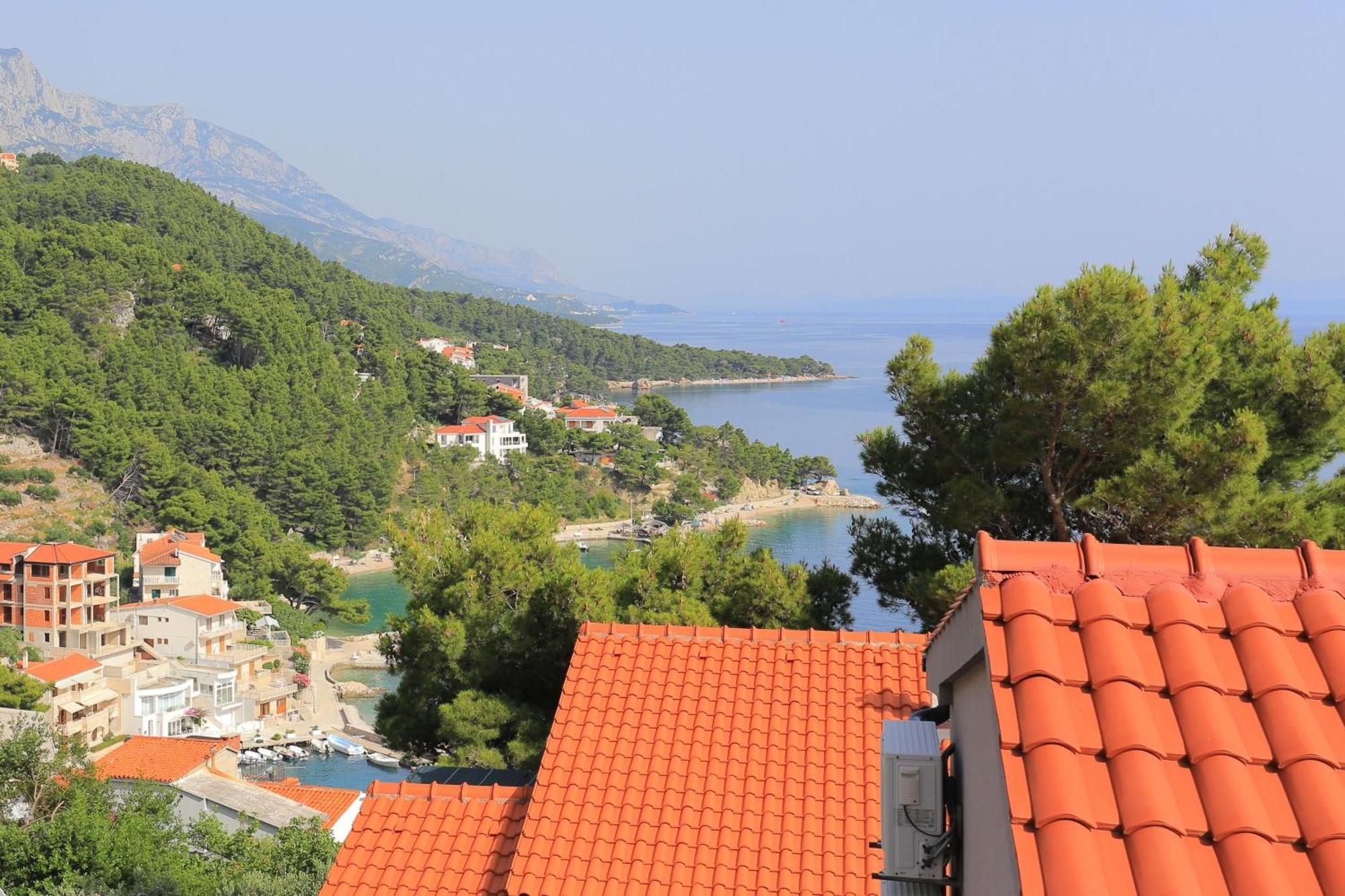 Apartments With A Parking Space Brela, Makarska - 789 Exterior foto